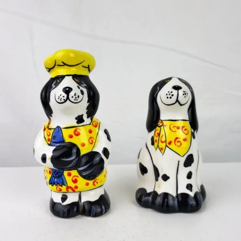 NBC Trading Set Doggie Salt & Pepper Set NWT